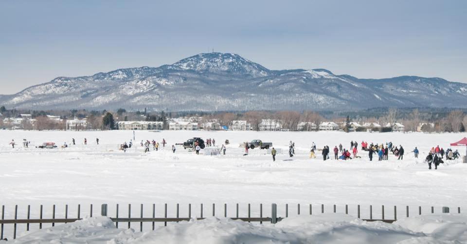A Amour Et Amitie Magog Exteriér fotografie